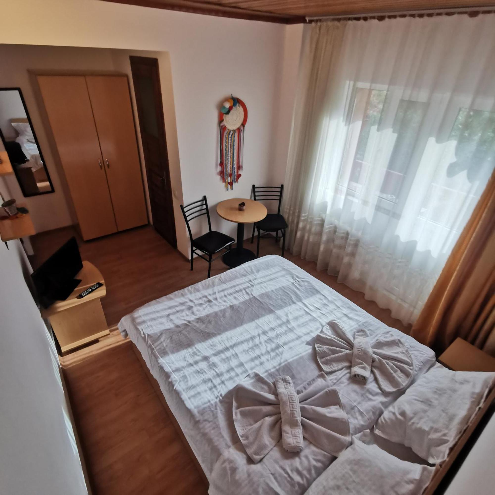 Pensiunea Fara Nume Buşteni Exteriér fotografie