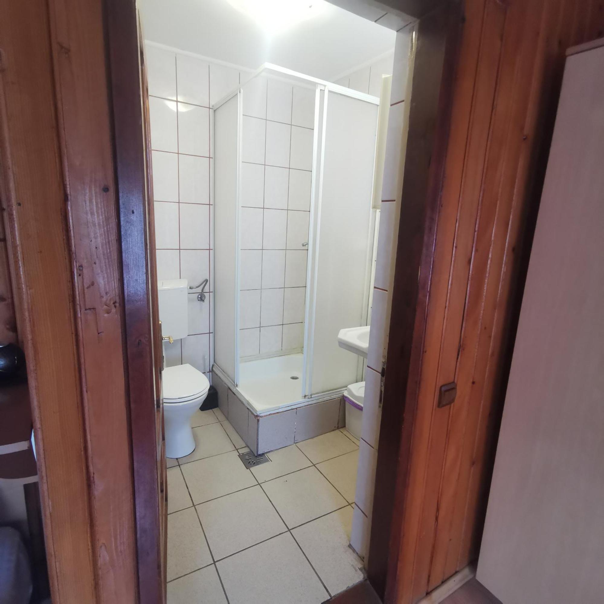 Pensiunea Fara Nume Buşteni Exteriér fotografie