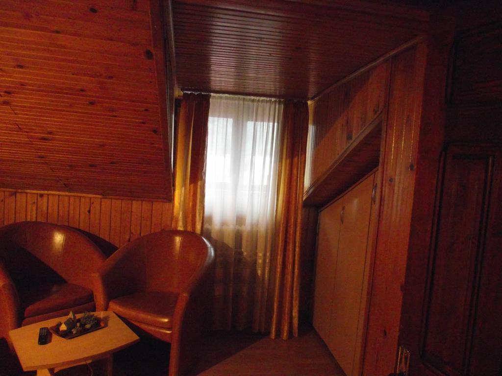 Pensiunea Fara Nume Buşteni Pokoj fotografie